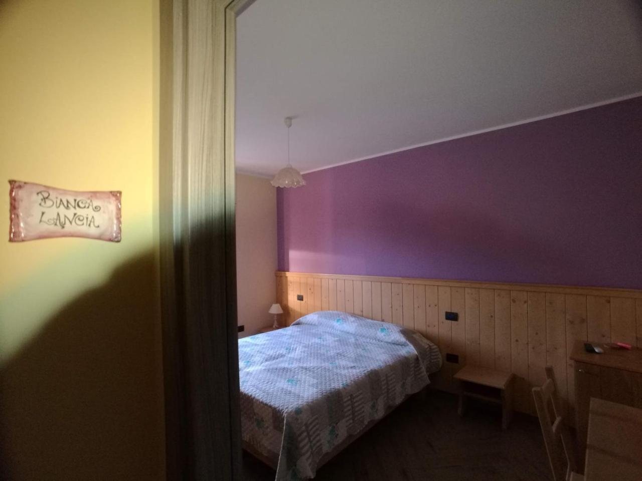 Lacus Pensilis Castel Lagopesole Exterior foto